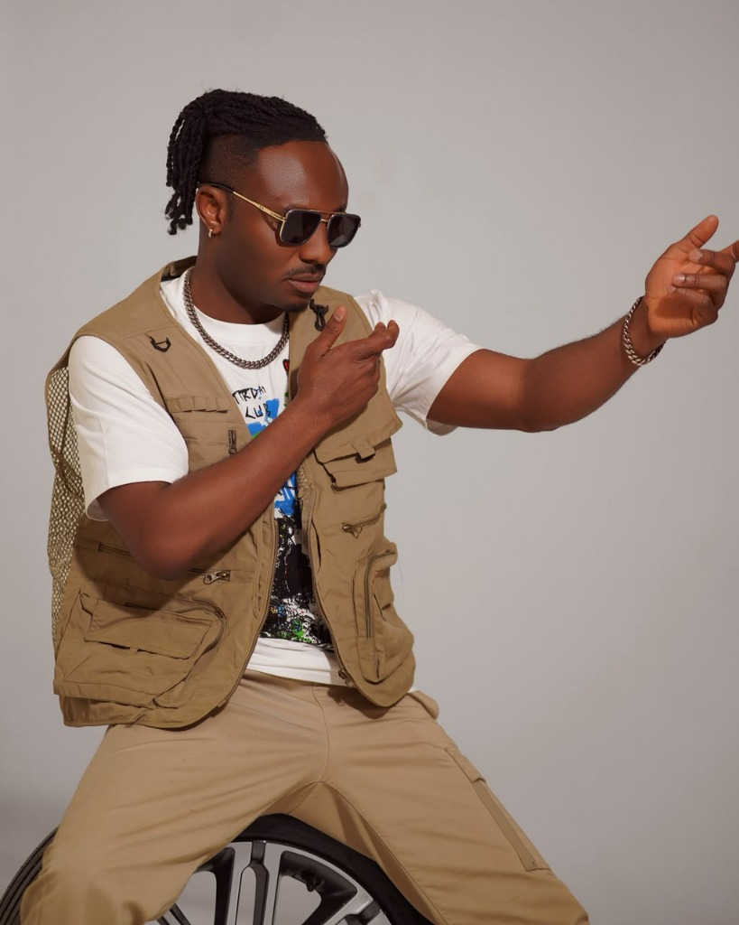 Khaki Vest Pose